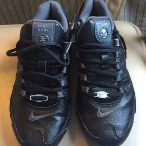 Nike SHOX size 6
